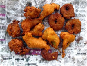 Onion_pakodas_and_other_goodies_..._Higgs_Boson_included!